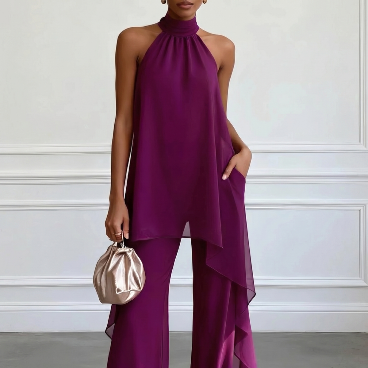 Conjunto elegante de top con cuello halter morado
