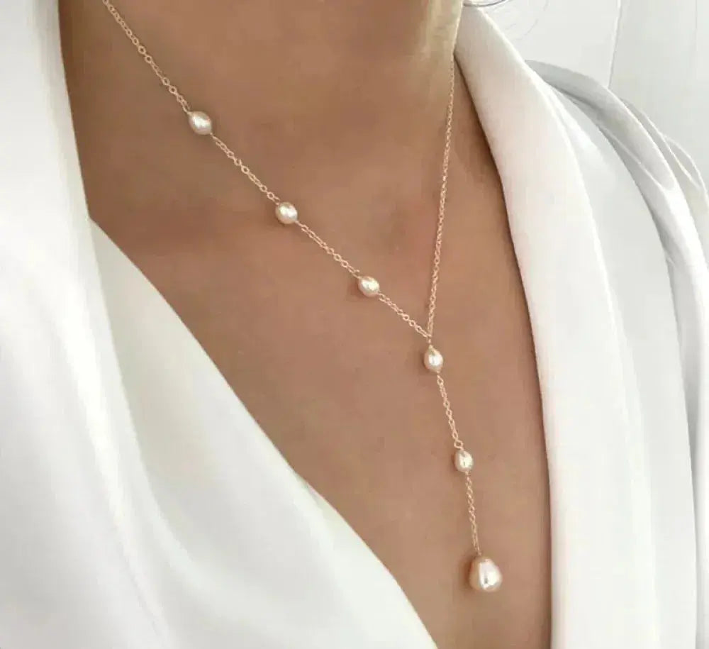 Remedios - Collier Vintage Élégant avec Pendentif et Perles