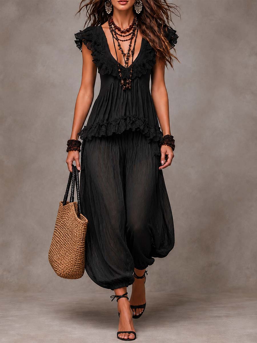 Ensemble top col V en dentelle et pantalon sarouel bohème noir
