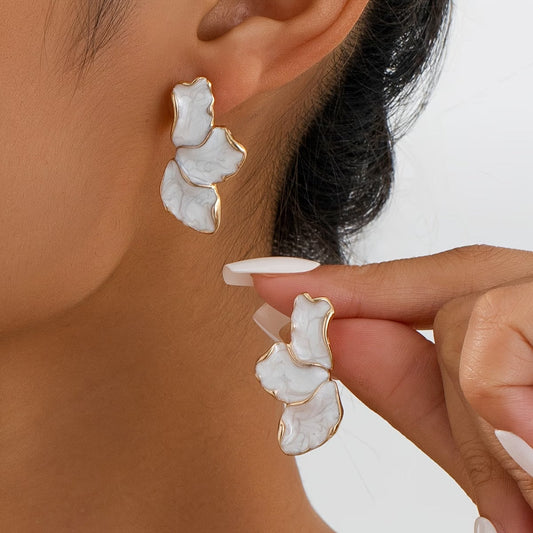 Boucles d'Oreilles Pétale de Fleur en Perle