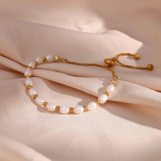 Élégant Bracelet en Perles et Or
