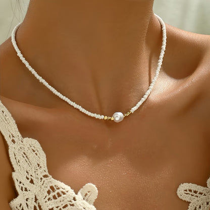Collier de Perles Minimaliste