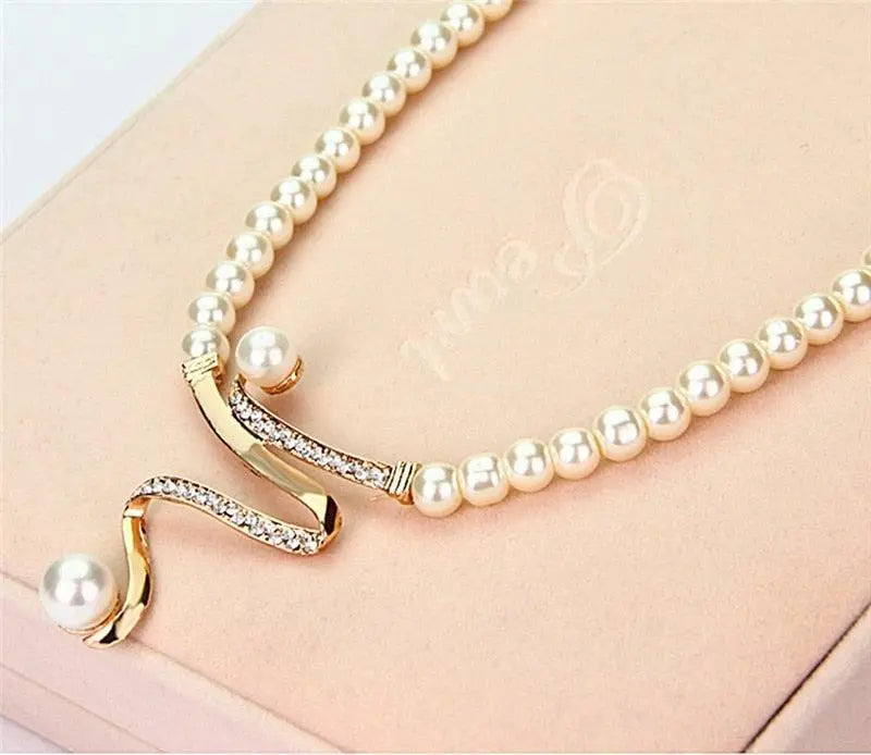 Almudena - Ensemble Collier et Boucles d'Oreilles avec Perles Naturelles