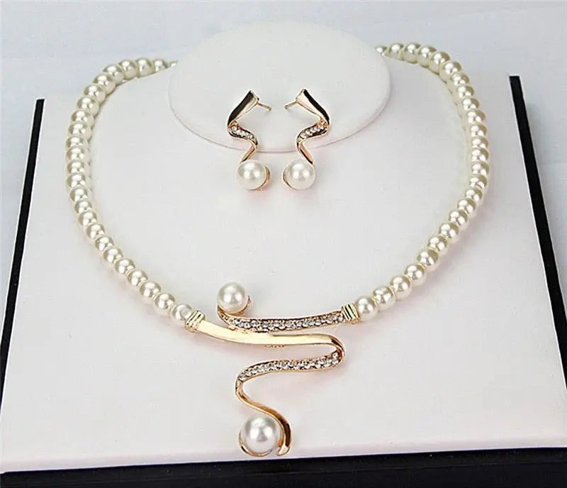 Fabiola - Ensemble Collier et Boucles d'Oreilles avec Perles Naturelles
