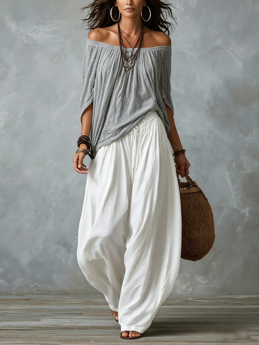 Ensemble haut gris à épaules dénudées et pantalon lanterne ample blanc