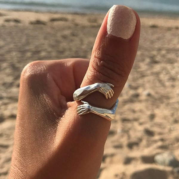 Angèle - Bague Étreinte Argentée Ajustable