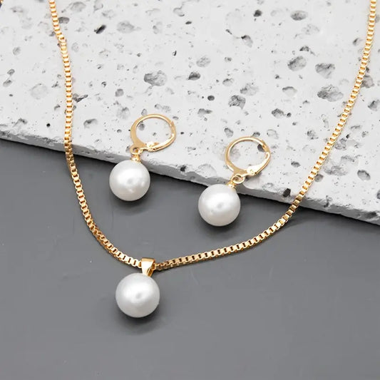 Ensemble Collier Élégant et Gracieux en Perles