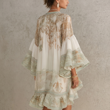 Mini-robe imprimée verte, ourlet et manches à volants
