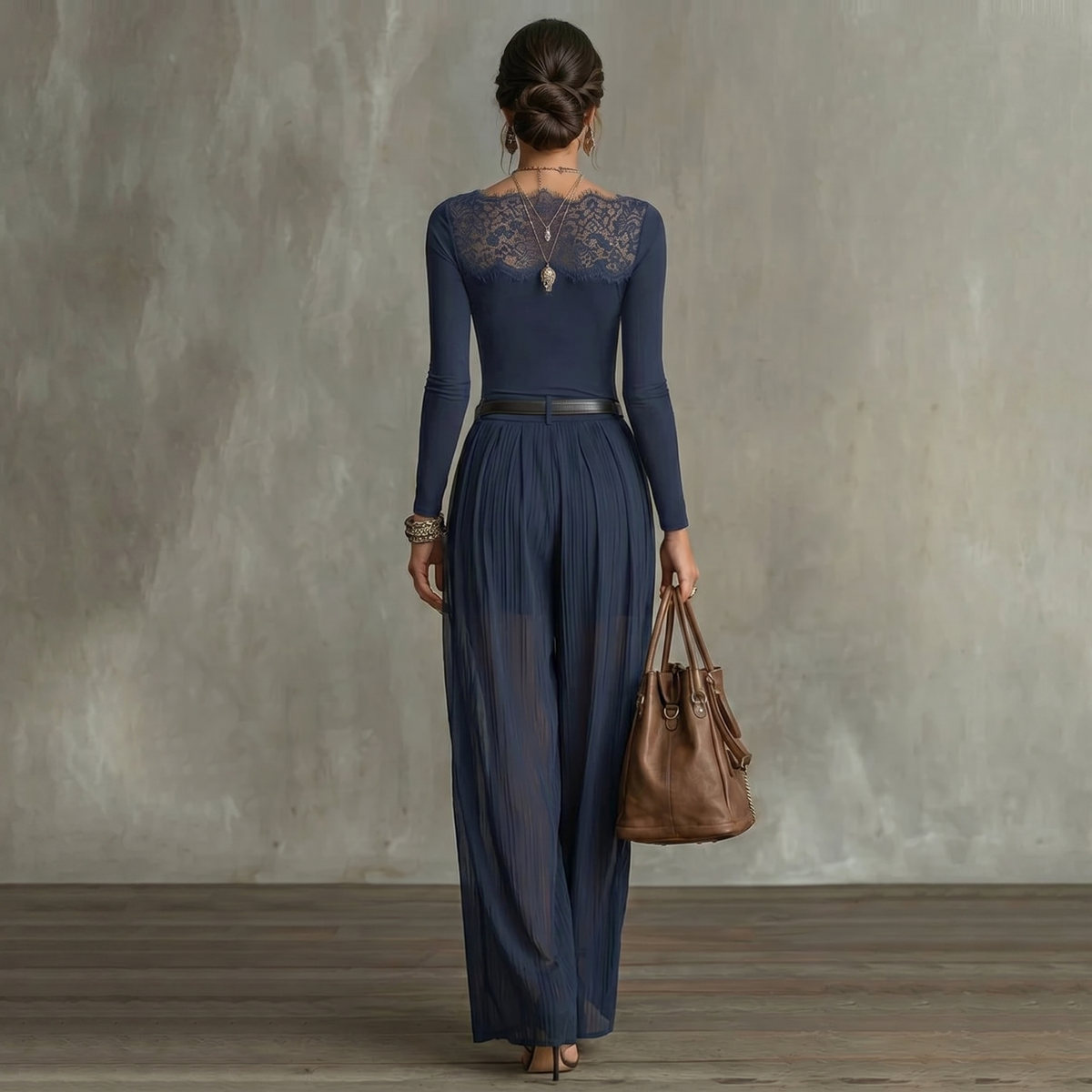 Conjunto Top Encaje Azul y Pantalón