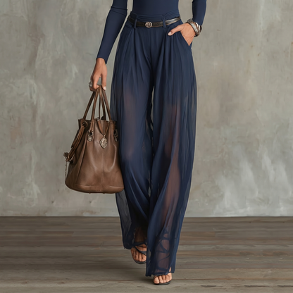 Conjunto Top Encaje Azul y Pantalón