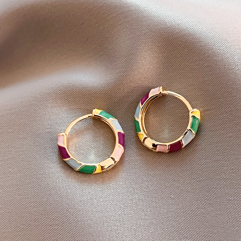 Purificación - Boucles d'Oreilles Élégantes avec Émail Doré
