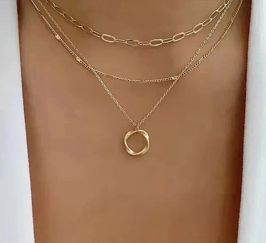 Trinidad - Collier Doré Classique à Couches avec Pendentif